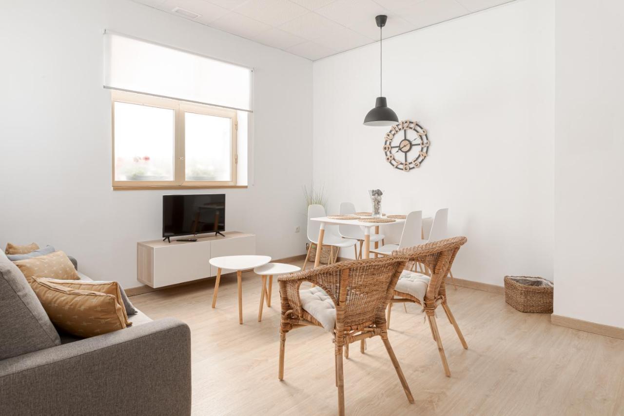 Gus Apartment อาลิกันเต ภายนอก รูปภาพ